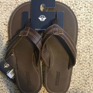 Men’s Dockers Flip Flops NWT
